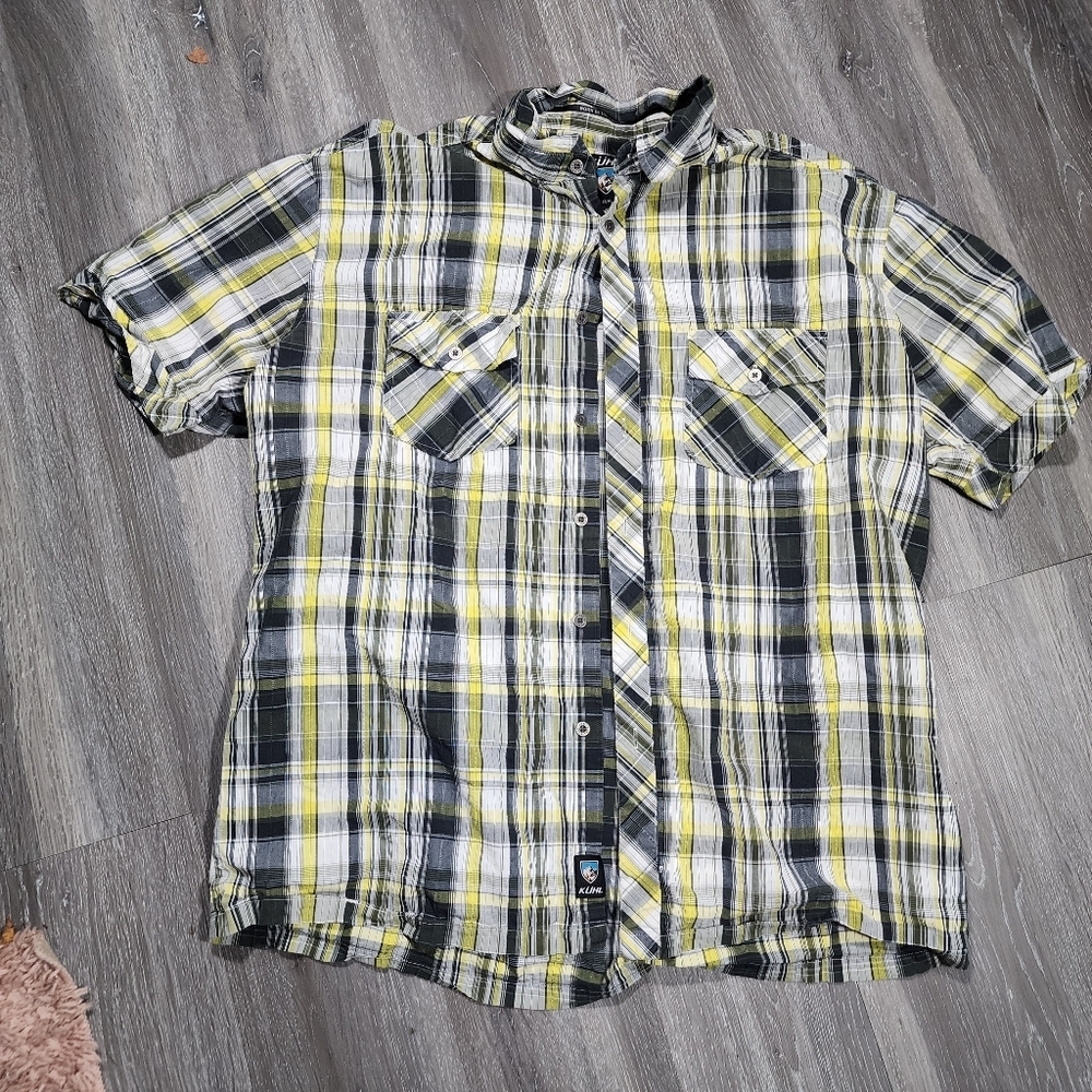 Men's Kuhl Button Up short sleeve Size XL